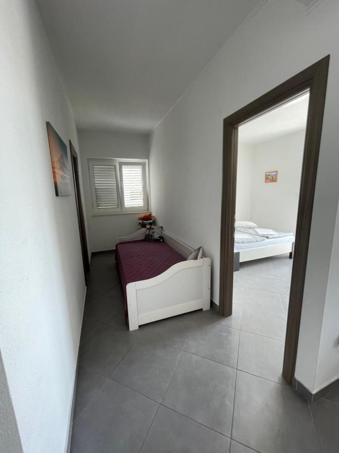 Apartments Nevistic 珀德垂那 外观 照片
