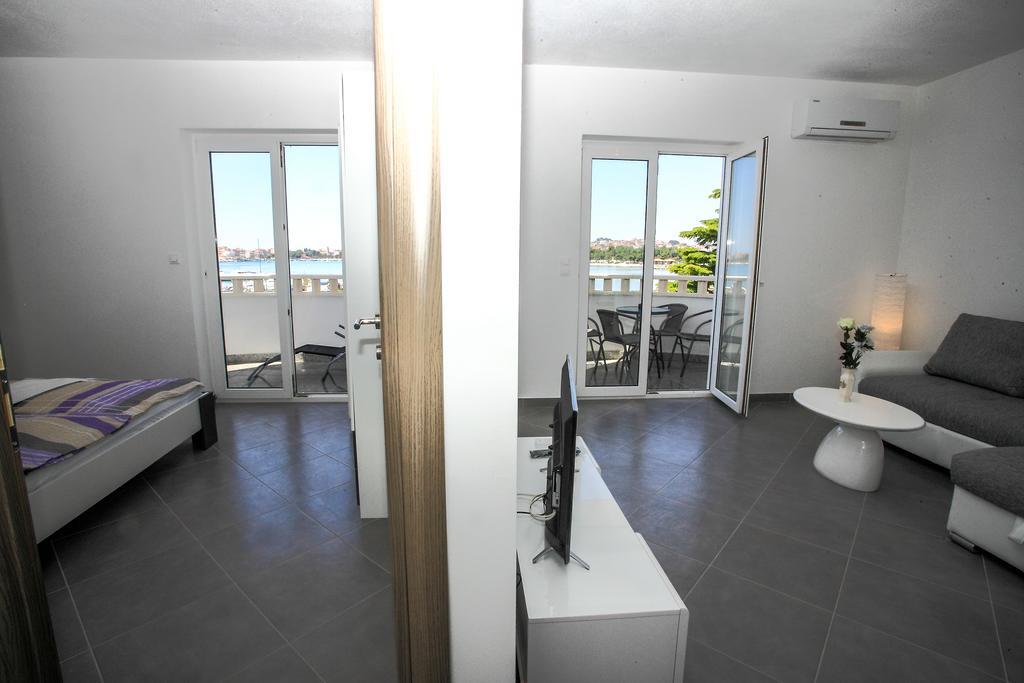 Apartments Nevistic 珀德垂那 外观 照片